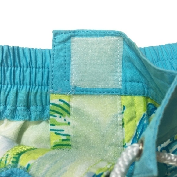 πΈ LILLY Pulitzer Cruising Print Girl's Beach Skirt Woody Wagon White Label - Picture 3 of 15